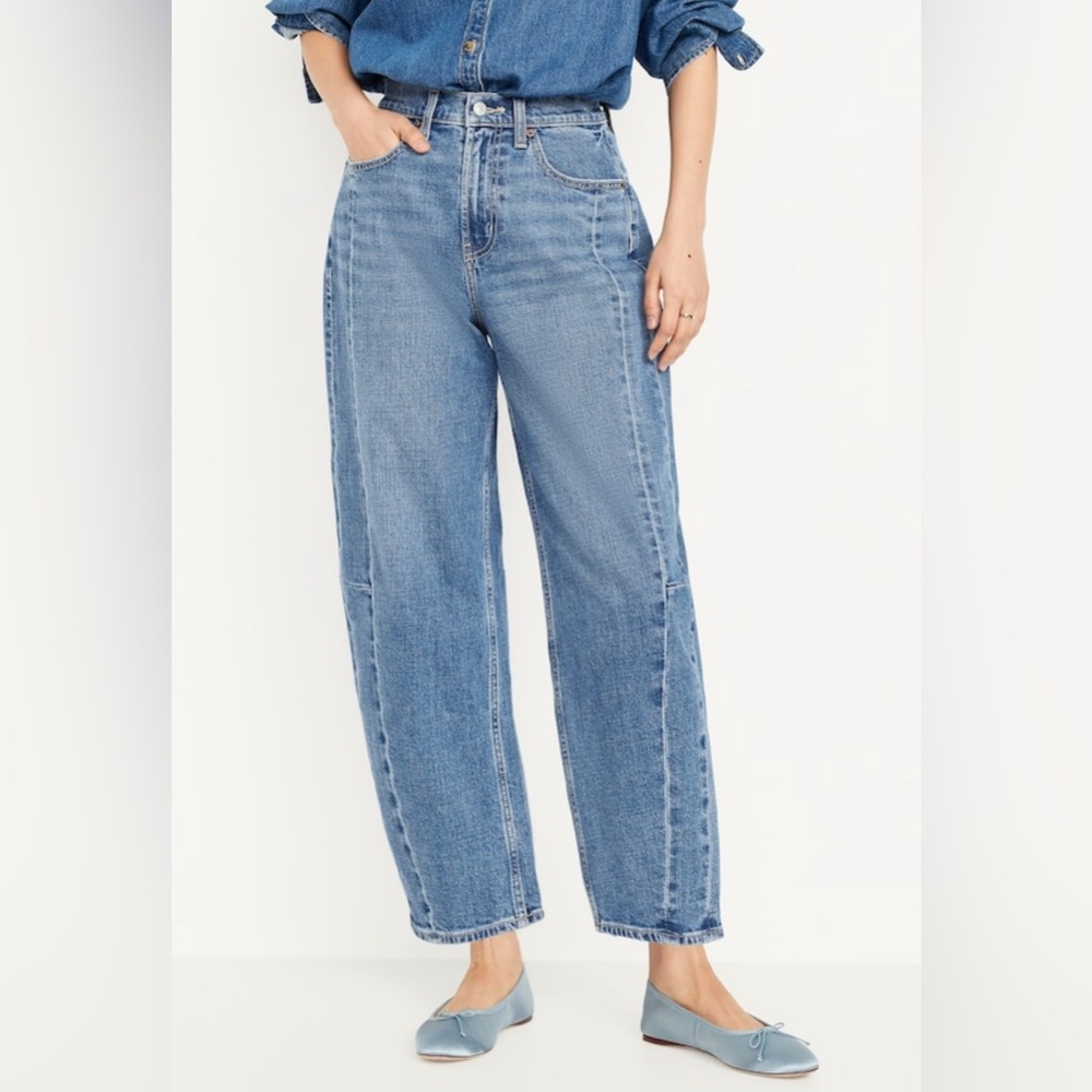 Old Navy Women's Denim Blue Barrel Leg Jeans